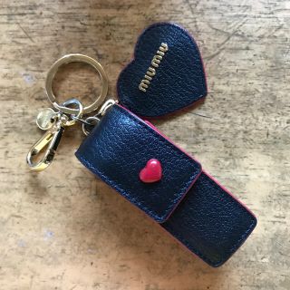 ミュウミュウ リップ キーホルダー(レディース)の通販 14点 | miumiuの ミュウミュウ リップ キーホルダー(レディース)の通販 14点 | miumiuの