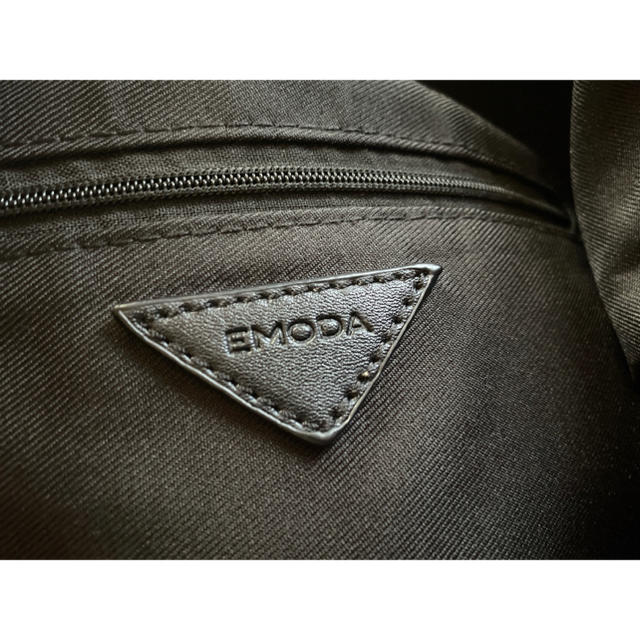 EMODA(エモダ)のEMODA ファークラッチバック レディースのバッグ(クラッチバッグ)の商品写真