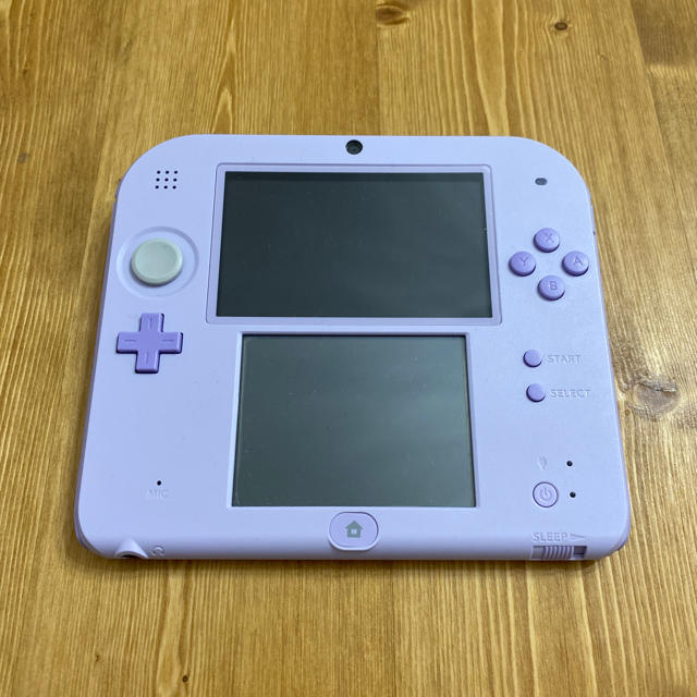 ニンテンドー2DS(ニンテンドー2DS)のNintendo  ニンテンドー 2DS 本体 エンタメ/ホビーのゲームソフト/ゲーム機本体(携帯用ゲーム機本体)の商品写真