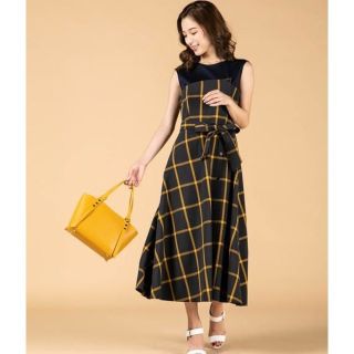 クイーンズコート(QUEENS COURT)の新品♡QUEENS COURT♡チェックビスチェ風ワンピース(ひざ丈ワンピース)