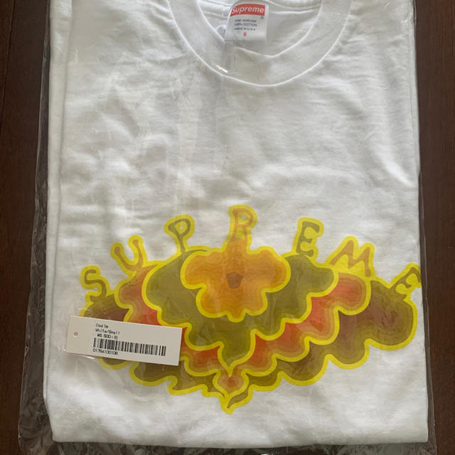 Supreme cloud Tee 1