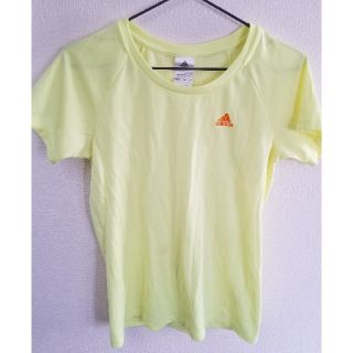 アディダス(adidas)のadidas アディダス Tシャツ…❤️(Tシャツ(半袖/袖なし))