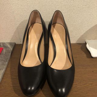 コールハーン(Cole Haan)のパンプス(ハイヒール/パンプス)