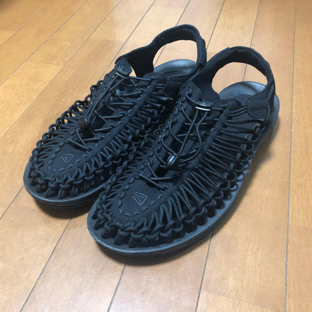 KEEN キーン ユニーク エイチティー ミッド スニーカー 黒 本日発送sneaker