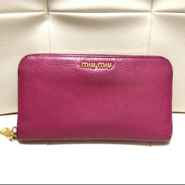 miumiu(ミュウミュウ)のmiumiu ミュウミュウ 長財布 5M0506 ピンク レディースのファッション小物(財布)の商品写真