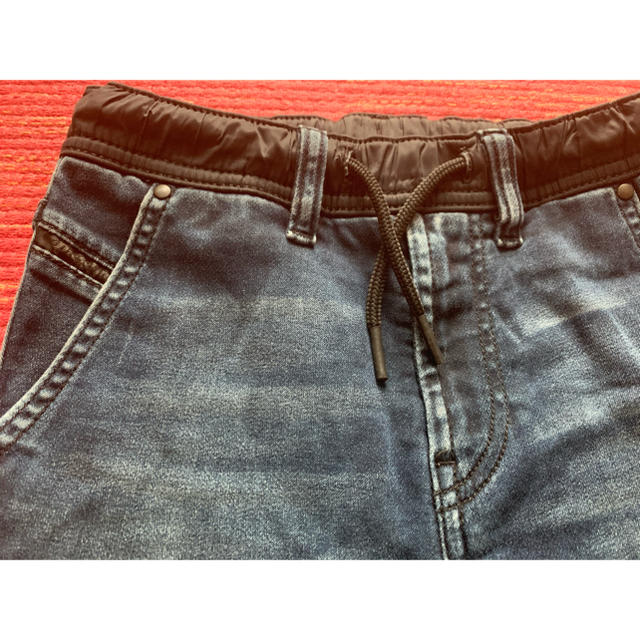 DIESEL(ディーゼル)のDiesel kids 《美品》Jogg Jeans キッズ/ベビー/マタニティのキッズ服男の子用(90cm~)(パンツ/スパッツ)の商品写真