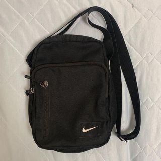 ナイキ(NIKE)のナイキショルダーバッグ(ショルダーバッグ)