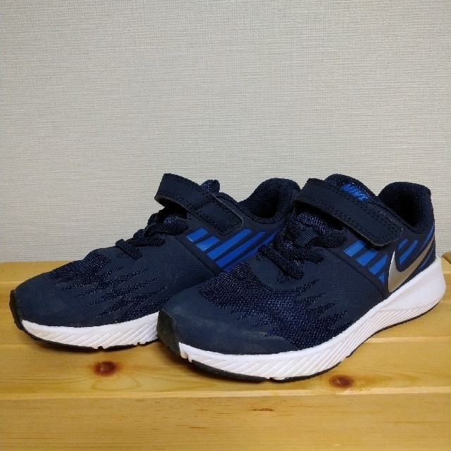 NIKE(ナイキ)のナイキ（NIKE） スニーカー19センチ キッズ/ベビー/マタニティのキッズ靴/シューズ(15cm~)(その他)の商品写真