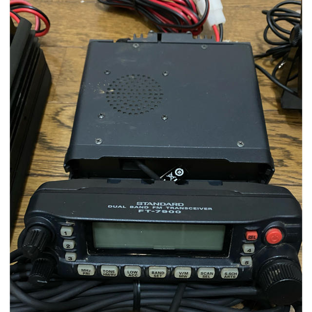 八重洲スタンダード FT-7900 145 / 430Mhz 20/20w動作品 八重洲スタンダード FT-7900 145 / 430Mhz 20/20w動作品