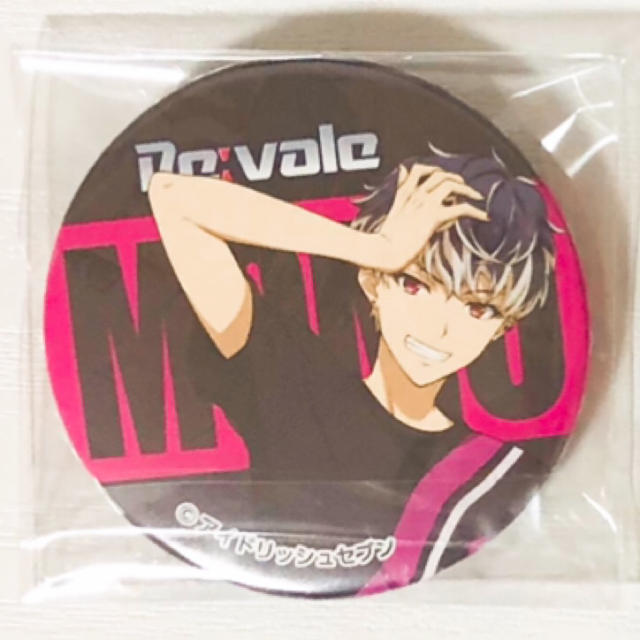 アイナナ☆Re:vale【百&千】Tシャツ☆缶バッジ☆2点セットの アイナナ☆Re:vale【百&千】Tシャツ☆缶バッジ☆2点セットの