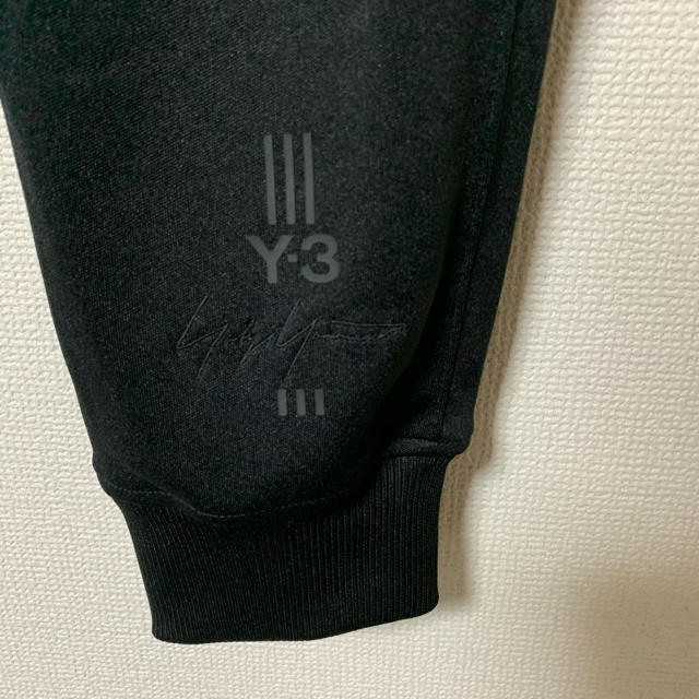 Y-3(ワイスリー)のY-3 ヨウジヤマモト リブパンツ　 メンズのパンツ(スラックス)の商品写真