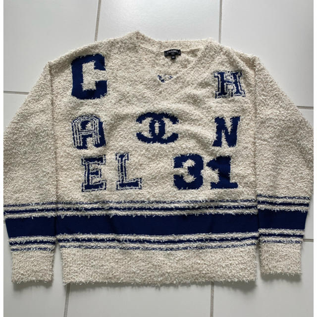 CHANEL(シャネル)の正規品CHANELニット レディースのトップス(ニット/セーター)の商品写真