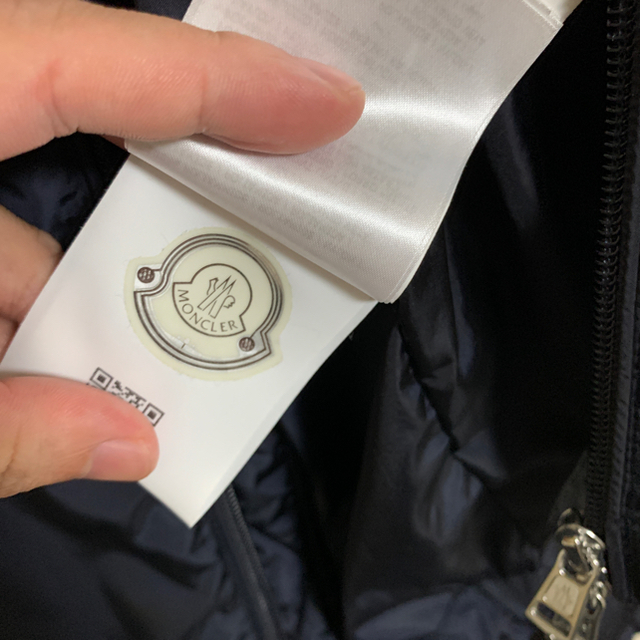 MONCLER(モンクレール)のモンクレール  ナイロンパーカー　 メンズのトップス(パーカー)の商品写真