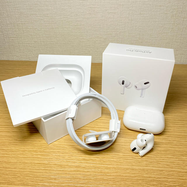 ヘッドフォン/イヤフォン【正規品】Apple AirPods Pro