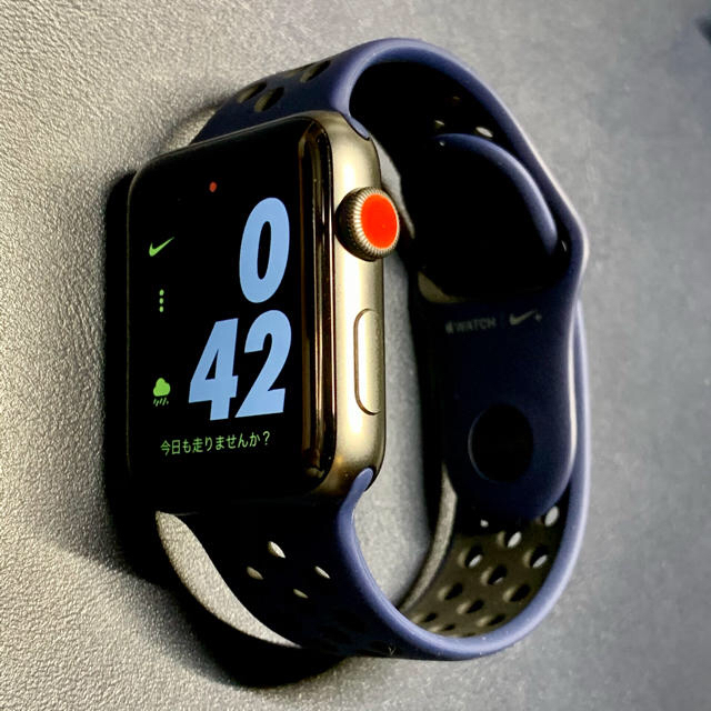 Apple Watch 3  42mm セルラーNIKEナイキメンズ