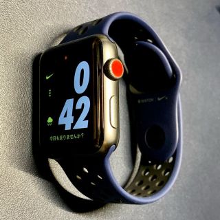 アップルウォッチ(Apple Watch)のApple Watch 3  42mm セルラーNIKEナイキ(腕時計(デジタル))