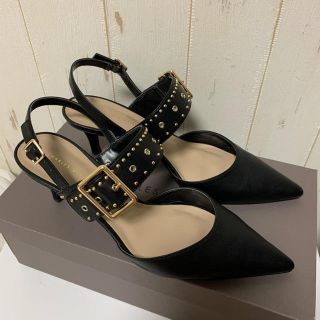 チャールズアンドキース(Charles and Keith)のCHARLES & KEITH スタッズ スリングバックヒール(ハイヒール/パンプス)