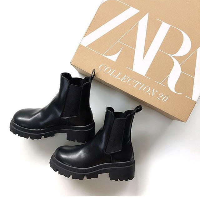 ZARA(ザラ)のZARA 新品  トラックソール付きローヒールアンクルブーツ  ザラ レディースの靴/シューズ(ブーツ)の商品写真