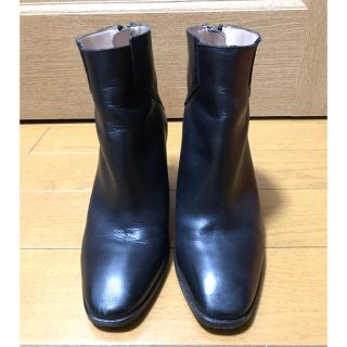 ザラ(ZARA)のしろにゃん様　ZARA basic ブーツ (ブーツ)