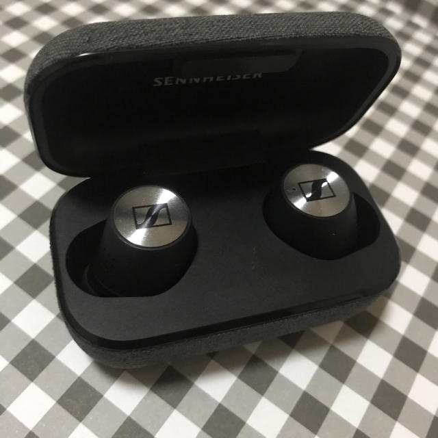 SENNHEISER(ゼンハイザー)のゼンハイザー　momentu true wireless2 スマホ/家電/カメラのオーディオ機器(ヘッドフォン/イヤフォン)の商品写真