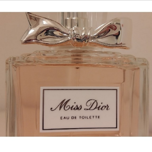 Dior(ディオール)のミスディオールオードゥトワレ　Dior　香水 コスメ/美容の香水(香水(女性用))の商品写真