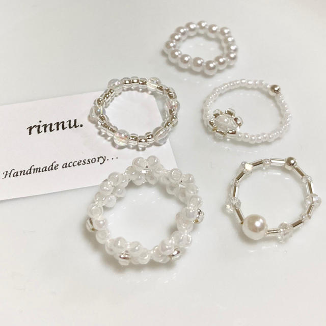 rinnu.(244)フラワーリング5点セット ハンドメイドのアクセサリー(リング)の商品写真