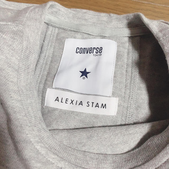 ALEXIA STAM(アリシアスタン)の値下げしました！alexiastam  converse  トップス レディースのトップス(Tシャツ(半袖/袖なし))の商品写真
