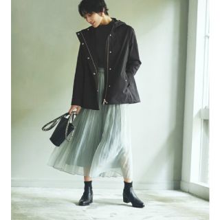 プラステ(PLST)の新品！未使用！タグ付！♥️PLST♥️シアープリーツスカート。XS。(ロングスカート)