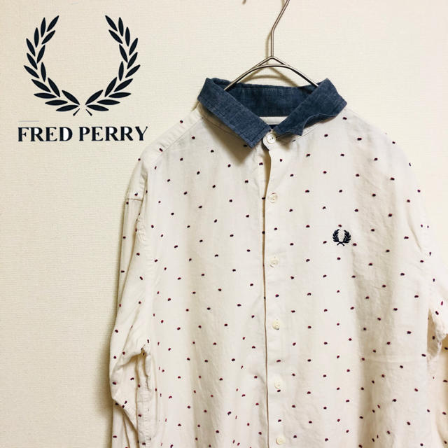 FRED PERRY(フレッドペリー)の【古着】フレッドペリー　シャツ　ドット柄　ワンポイント　刺繍　ホワイト　白 メンズのトップス(シャツ)の商品写真