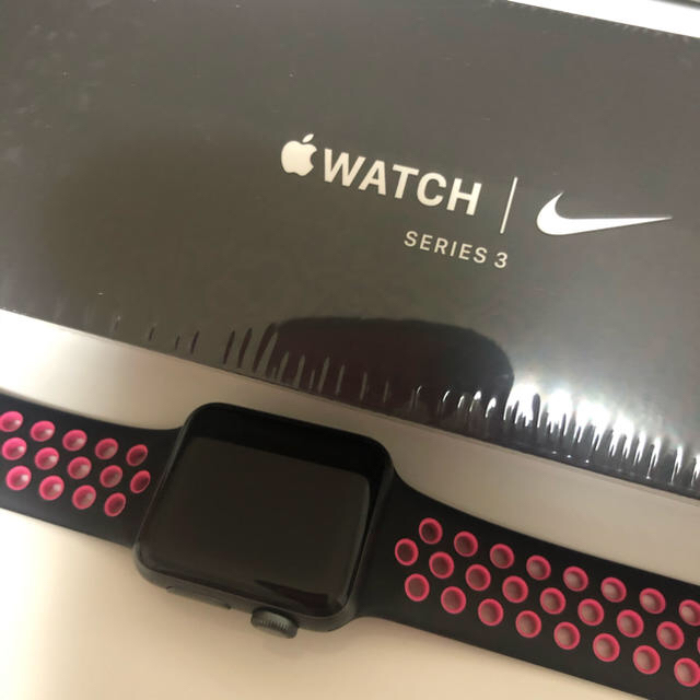 Apple(アップル)のApple Watch3 38ミリ メンズの時計(腕時計(デジタル))の商品写真