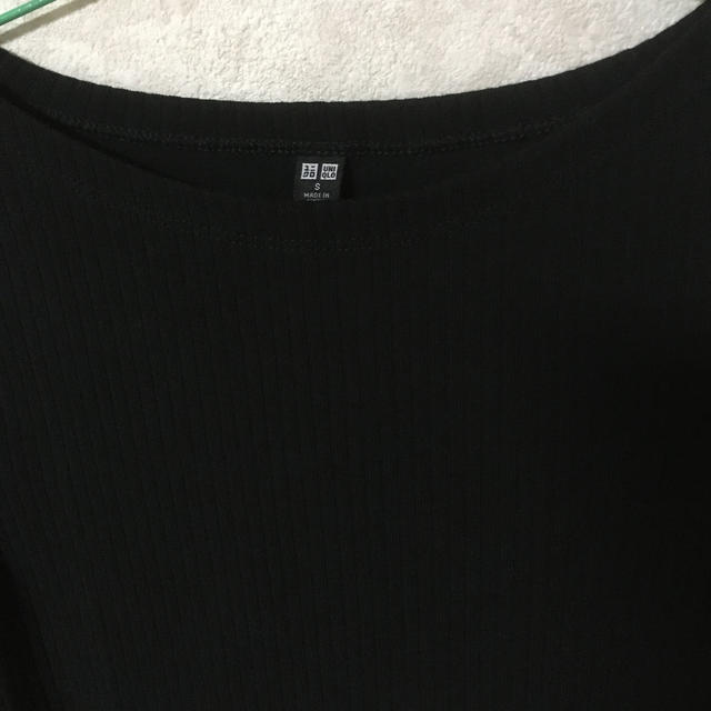 UNIQLO(ユニクロ)のユニクロ　レディース  リブ  ボートネック  黒Ｓ　長袖 レディースのトップス(Tシャツ(長袖/七分))の商品写真
