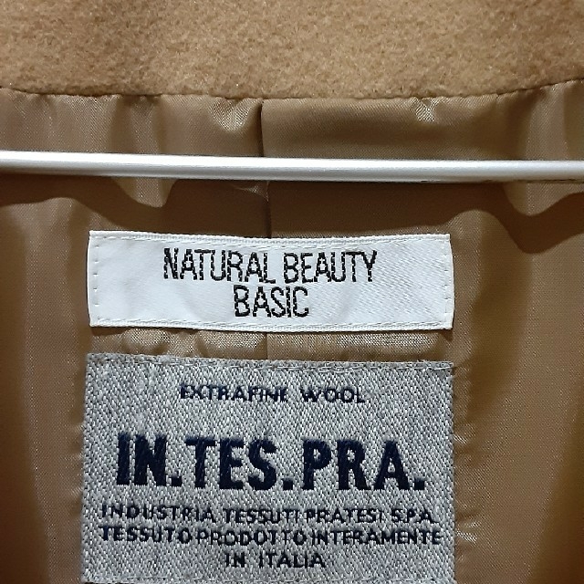 NATURAL BEAUTY BASIC(ナチュラルビューティーベーシック)のNATURAL BEAUTY BASIC キャメルノーカラーコート　40 レディースのジャケット/アウター(ロングコート)の商品写真