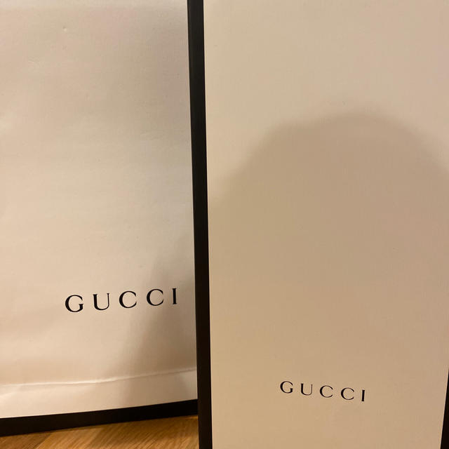 Gucci(グッチ)のGUCCIの箱　希望があれば紙袋も レディースのバッグ(ショップ袋)の商品写真