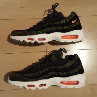 ナイキ(NIKE)のNIKE カーハート(スニーカー)