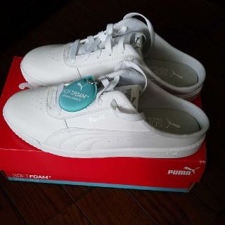 プーマ(PUMA)のPUMA白のミュール型シューズ(スニーカー)