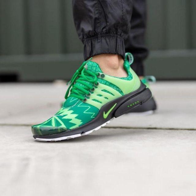 海外限定 NIKE AIR PRESTO Naija