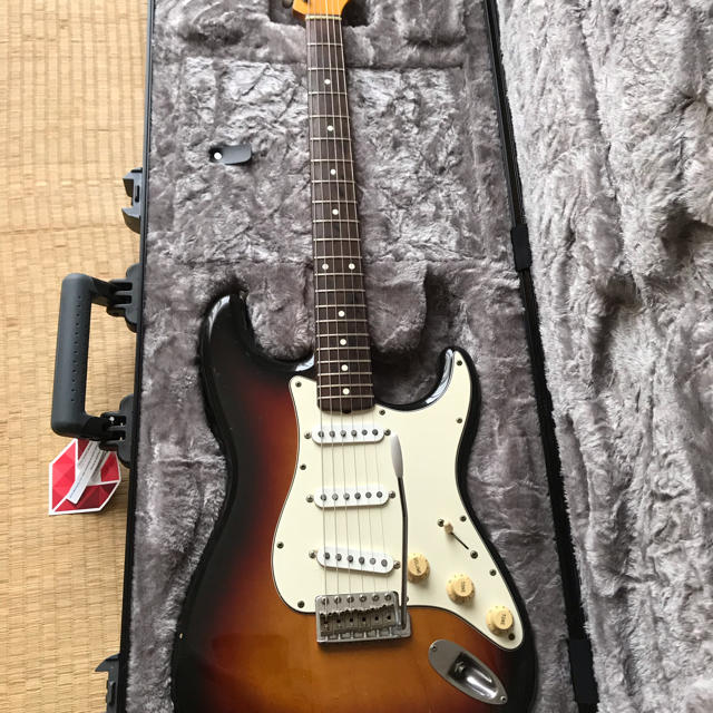 Fender JAPAN Eシリアル ストラトキャスター
