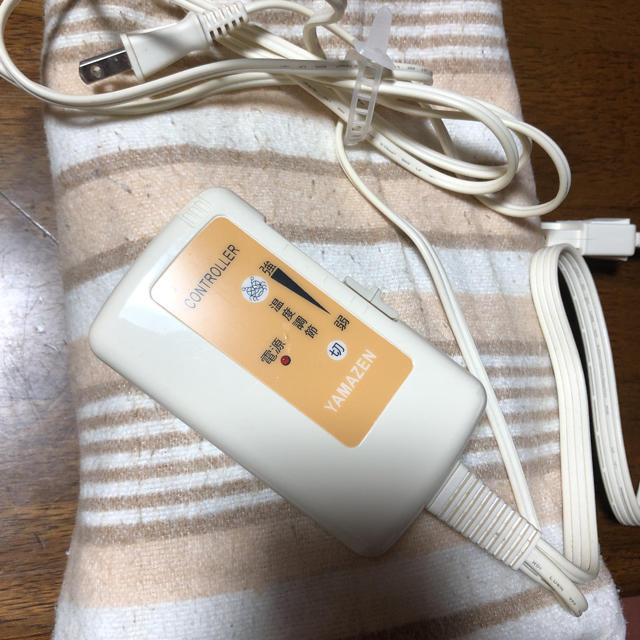 山善(ヤマゼン)の電気毛布 スマホ/家電/カメラの冷暖房/空調(電気毛布)の商品写真