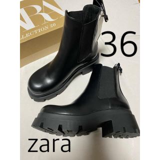 ザラ(ZARA)のZARA トラックソール付きローヒールアンクルブーツ　36(ブーツ)