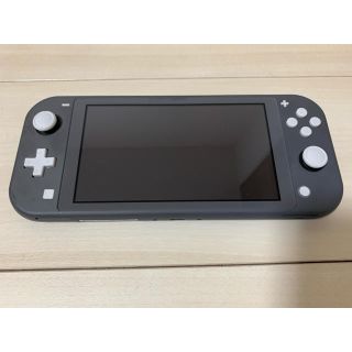 ニンテンドースイッチ(Nintendo Switch)の極美品　ニンテンドーSwitchライト　(携帯用ゲームソフト)