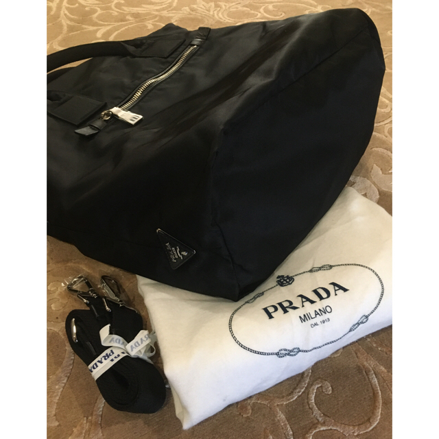 PRADA(プラダ)のPRADA プラダ レオパード リバーシブル レディースのバッグ(トートバッグ)の商品写真