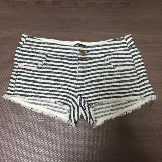 ザラ(ZARA)のお値下げ♡ZARA♡ボーダーショーパン(ショートパンツ)