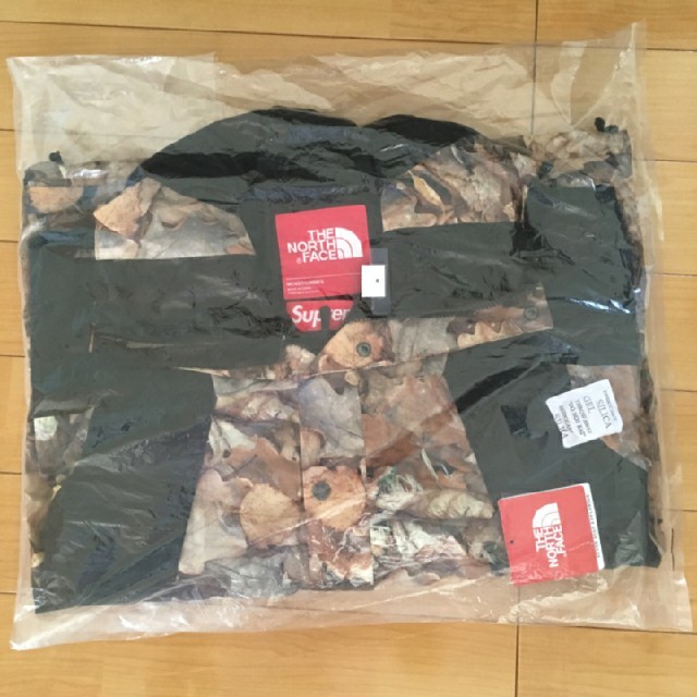 Supreme - ノースフェイス supreme マウンテンジャケット 枯葉の通販