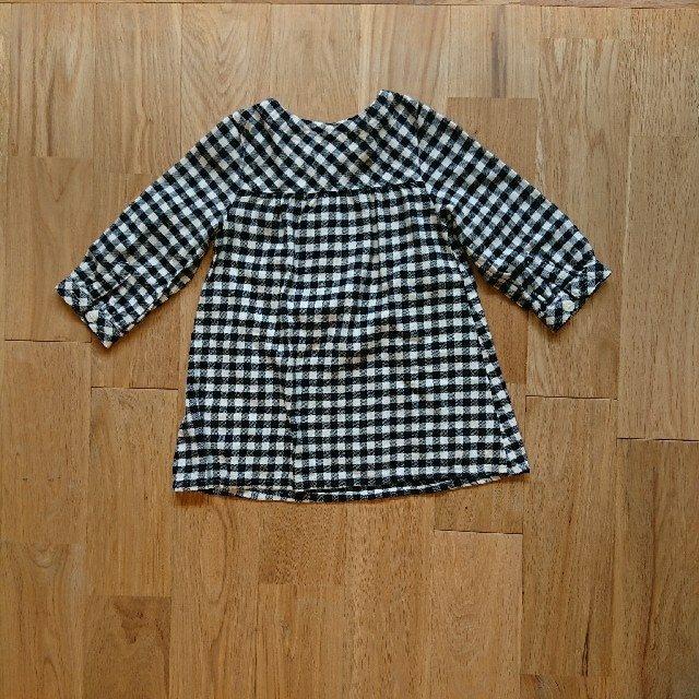 MUJI (無印良品)(ムジルシリョウヒン)の長袖 チュニック シャツ 80 無印 キッズ/ベビー/マタニティのベビー服(~85cm)(シャツ/カットソー)の商品写真