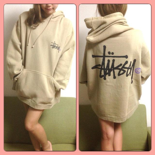 STUSSY ビッグプリントパーカー☆ | フリマアプリ ラクマ