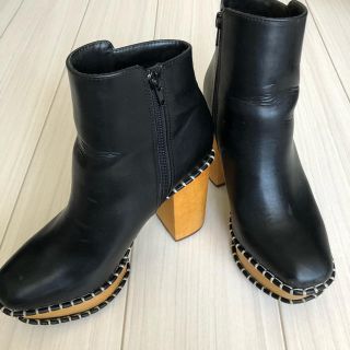 moussy マウジー ウッドソール woodsole ブーツ 厚底