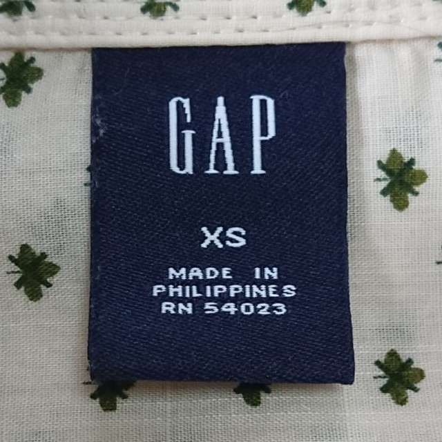 GAP(ギャップ)の【送料無料】GAP ブラウス シャツ XS レディースのトップス(シャツ/ブラウス(長袖/七分))の商品写真