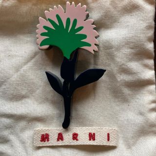 マルニ(Marni)のMARNI ブローチ(ブローチ/コサージュ)