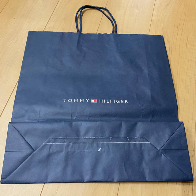 TOMMY HILFIGER(トミーヒルフィガー)のTOMMY HILFIGER トミーショップ紙袋　2枚 レディースのバッグ(ショップ袋)の商品写真