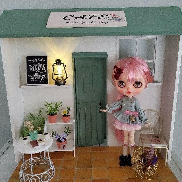 週末sale】カフェの店先°*玄関*°ドールハウス*♪ブライスなどに | www